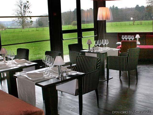 Hotel Le Pavillon De Gouffern Silli-en-Gouffern Restauracja zdjęcie