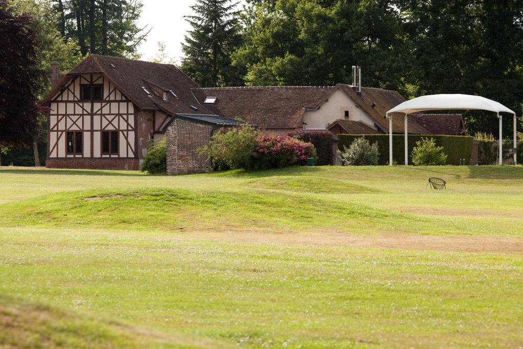 Hotel Le Pavillon De Gouffern Silli-en-Gouffern Zewnętrze zdjęcie