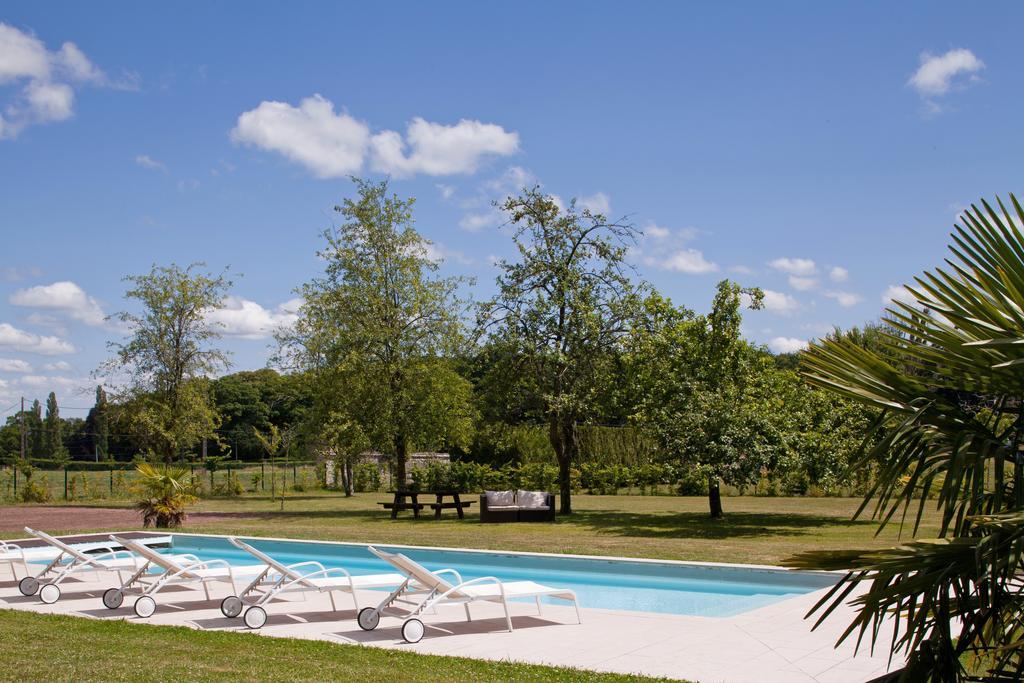 Hotel Le Pavillon De Gouffern Silli-en-Gouffern Zewnętrze zdjęcie